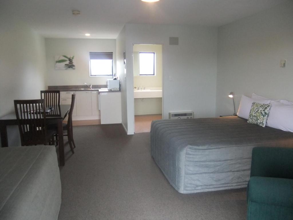 Posezení v ubytování Darfield Motel