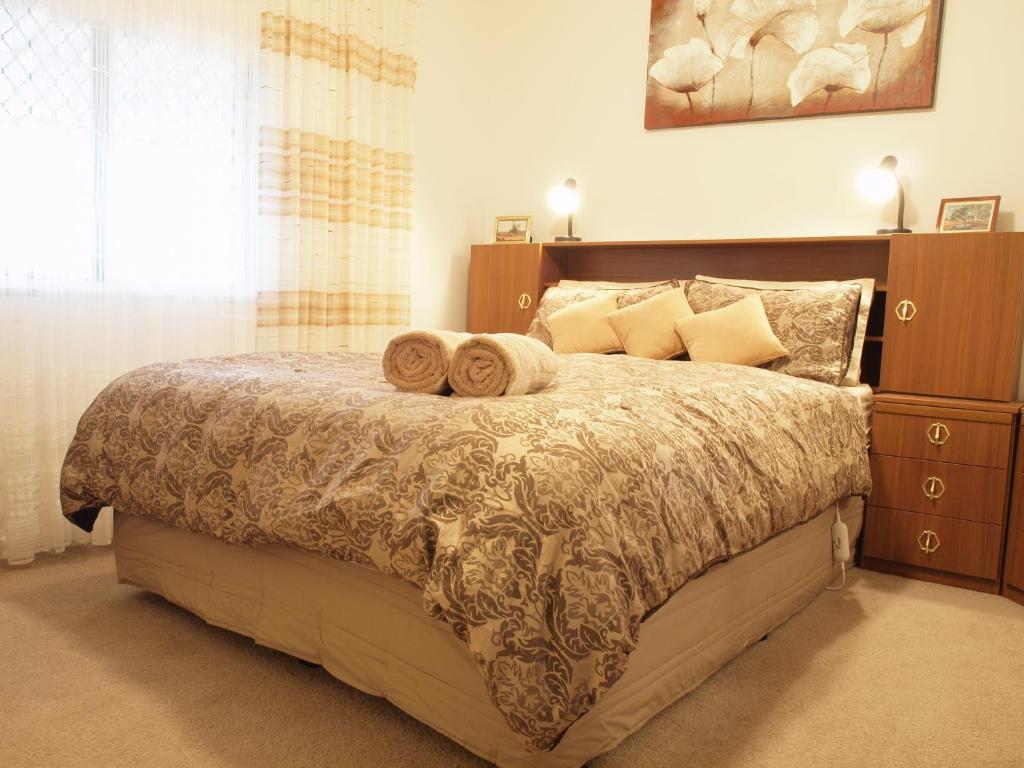 Capon Cottage - Three-Bedroom House