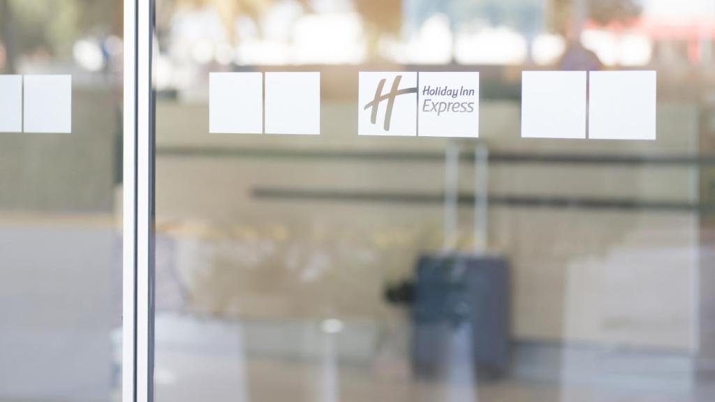 Holiday Inn Express Madrid-Getafe, an IHG Hotel, Getafe ...