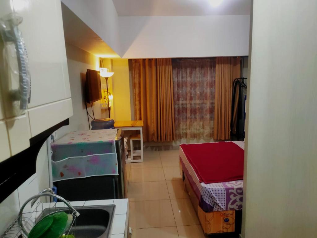 The Studio Furnish Springlake Summarecon BCBD with an Amazing View for Healing - One-Bedroom Apartment