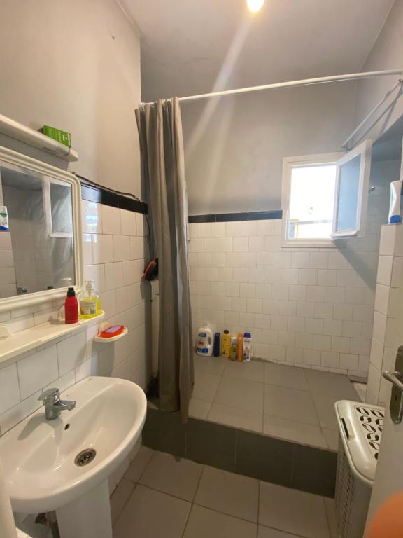 Ένα μπάνιο στο Private Room whit everything you need