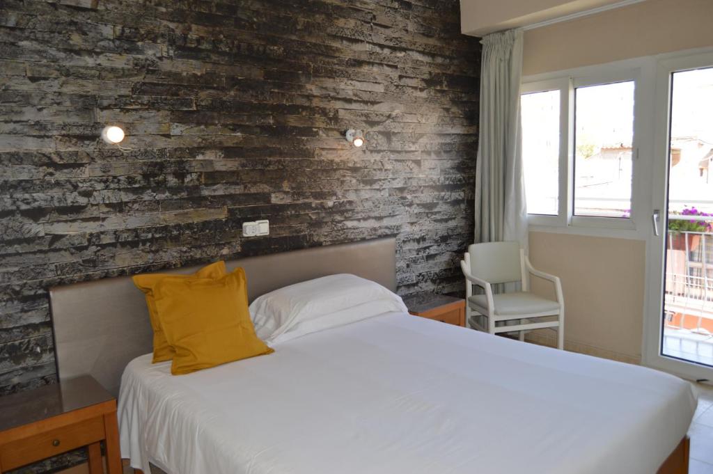 Hostal Mar del Plata, El Arenal – Bijgewerkte prijzen 2023