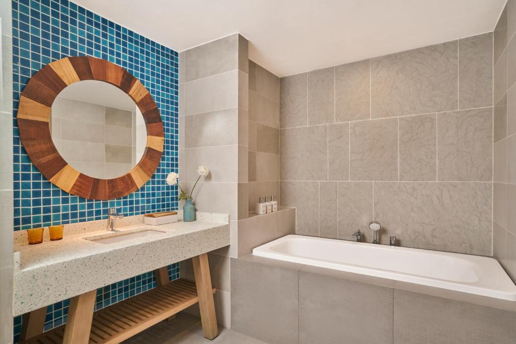 Phòng tắm tại Boma Resort Nha Trang
