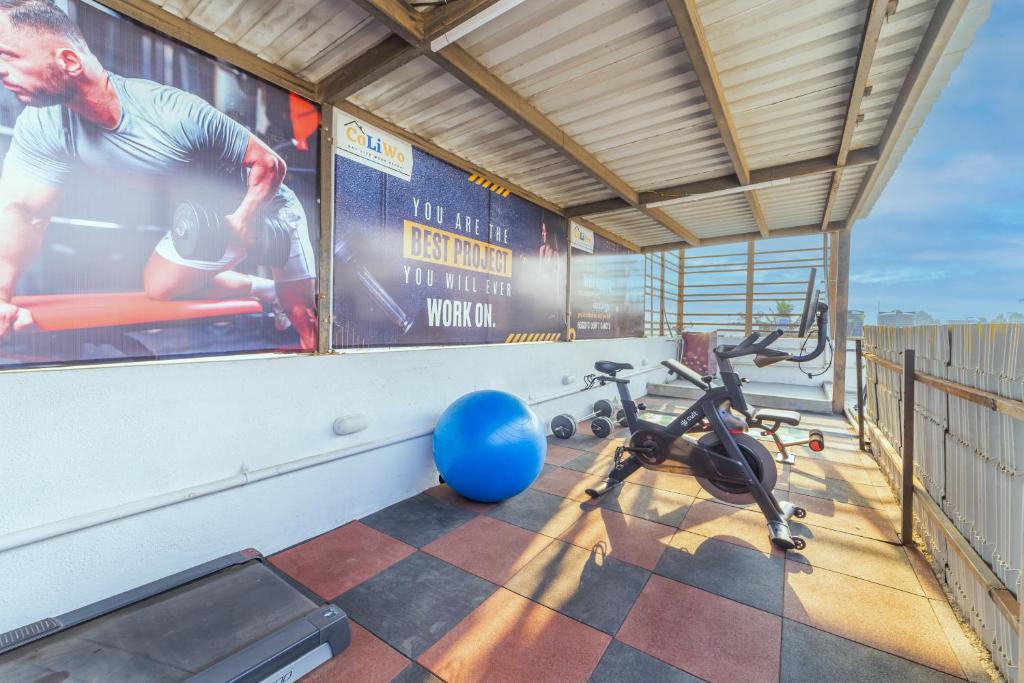 Fitness centrum a/nebo fitness zařízení v ubytování Coliwo Deux - Chandan Nagar
