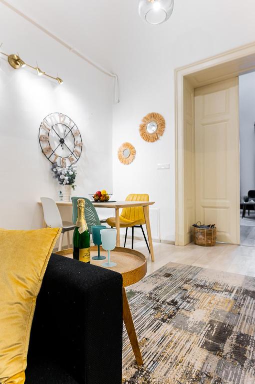 A seating area at Center Apartment Mlynska Kosice with private Parking