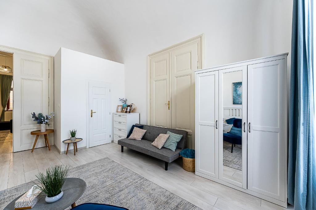 A seating area at Center Apartment Mlynska Kosice with private Parking