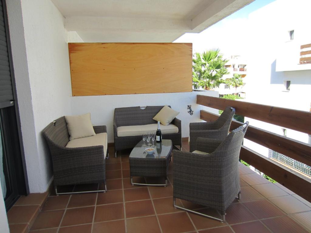 Posedenie v ubytovaní Lovely Apartment in La Cala de Mijas