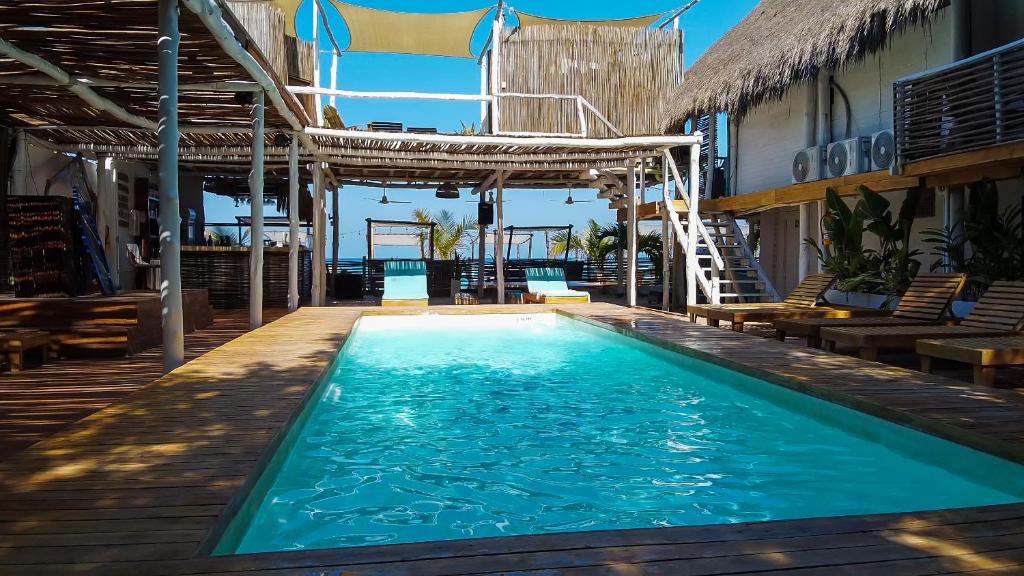 Bazén v ubytování NENA BEACH CLUB & HOTEL nebo v jeho okolí