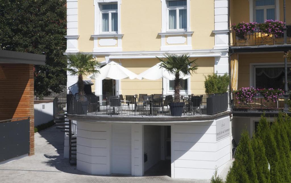 Budova, kde se hotel nachází