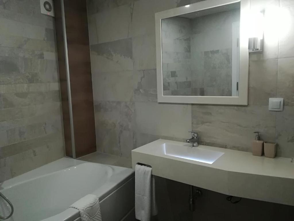 Koupelna v ubytování Manoleva House