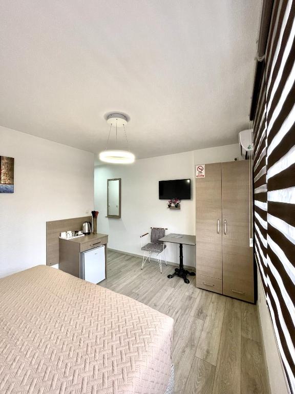 Stone Bridge Hotel - Camera Doppia Con Bagno Privato