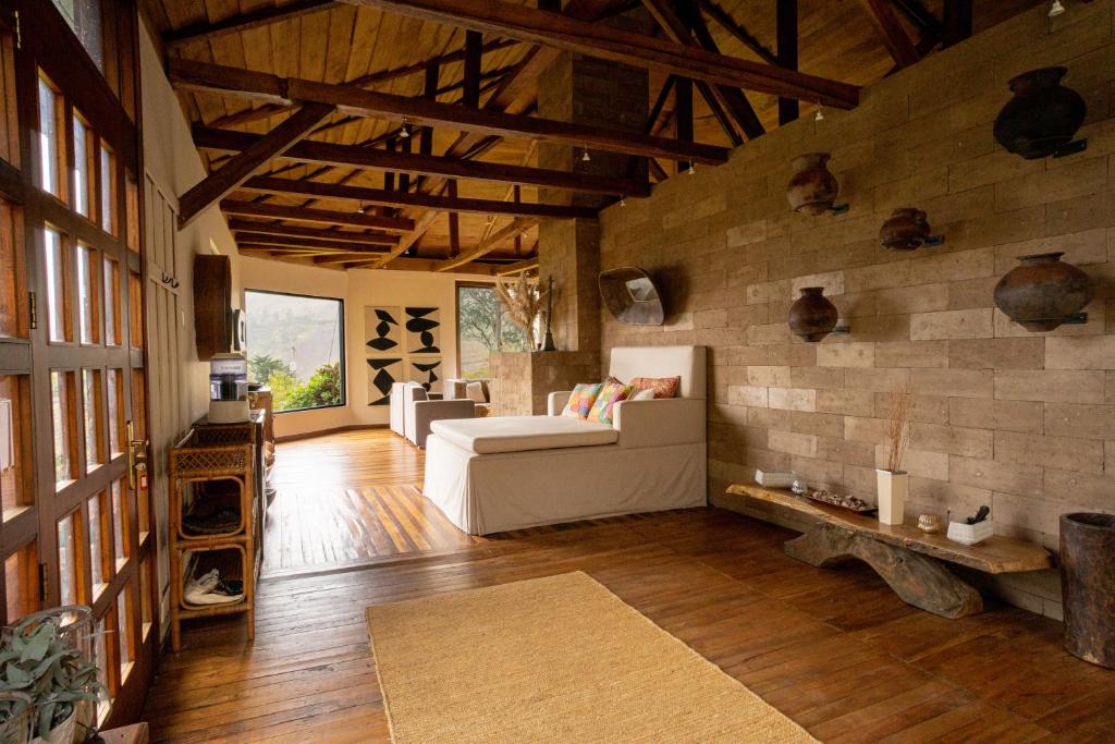 Posezení v ubytování Nalanda Casa de Montaña