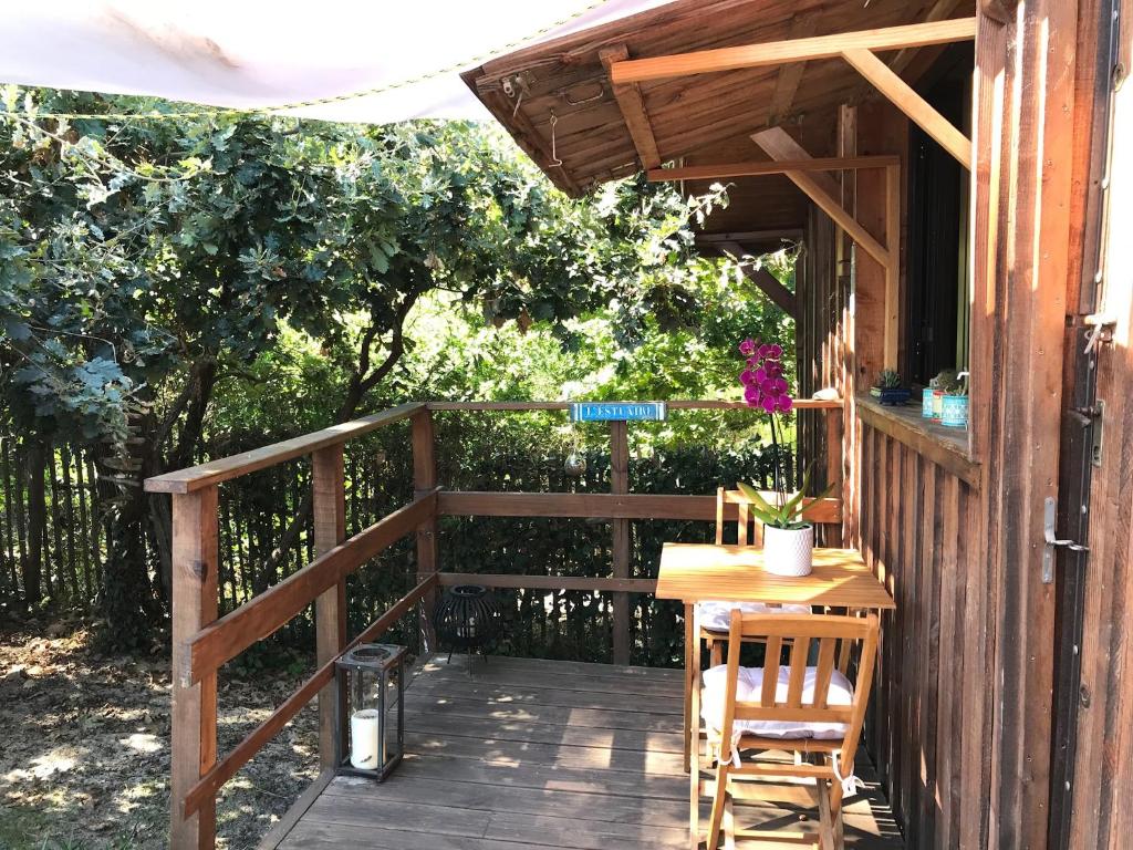 Balkón nebo terasa v ubytování Cabane ZEN OCEAN, les cabanes océanes Montalivet
