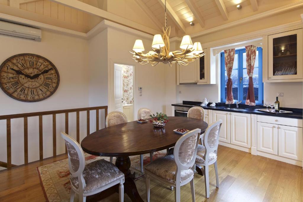 Zagori Suites Luxury Residences - 18