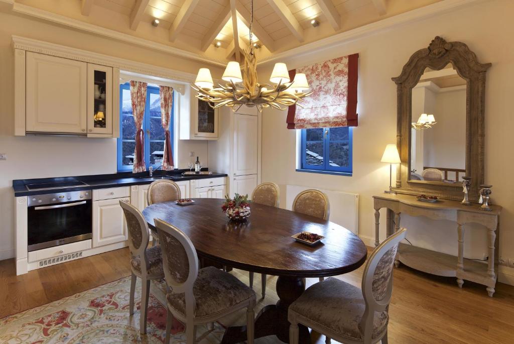 Zagori Suites Luxury Residences - 19