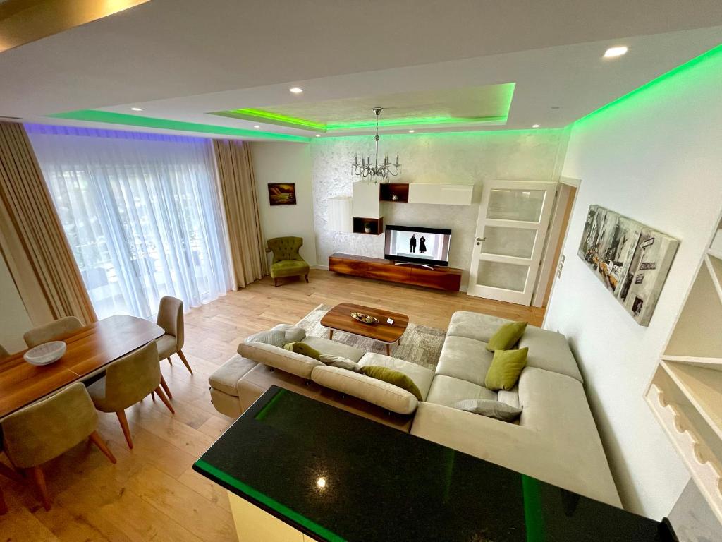 Queen’s Luxury Apartments Lake - Imazhi 4