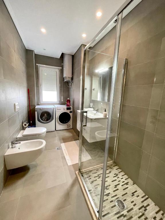Queen’s Luxury Apartments Lake - Imazhi 3