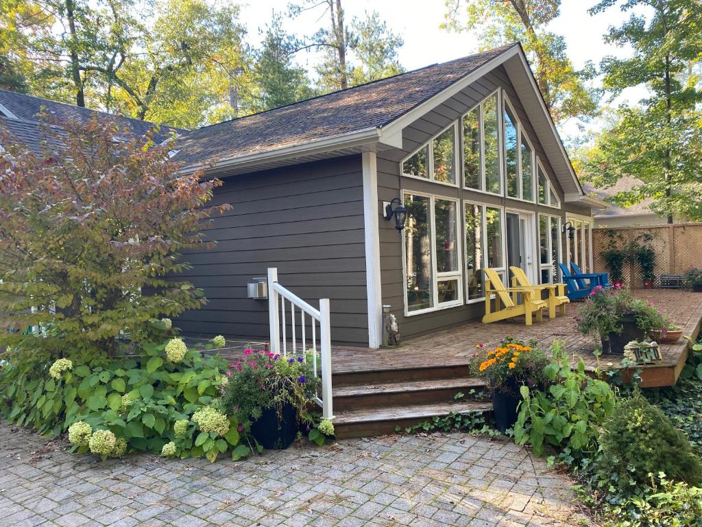 Cottage Grand Bend, Lambton Shores (updated prices 2024)