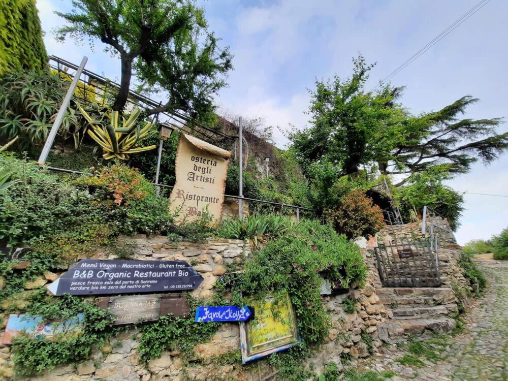 La Casa di Vasco Bussana Vecchia