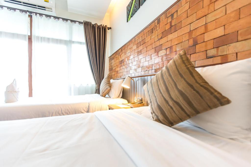 The Old City Wall Inn - Resim 10