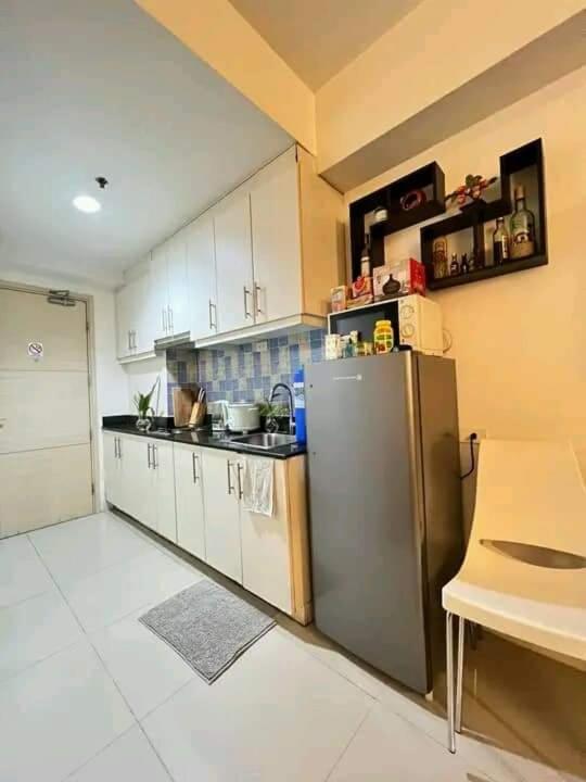 condotel staycation for rent tower E&F