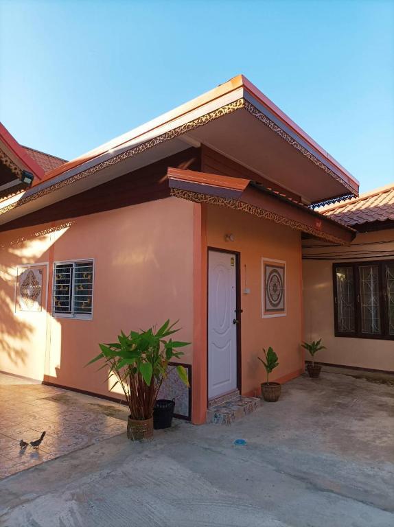 Vimanmek Resort - Standard Familienzimmer