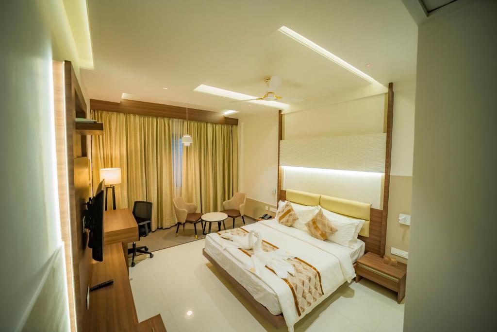 Kyriad Prestige Ilkal - Deluxe Double Room