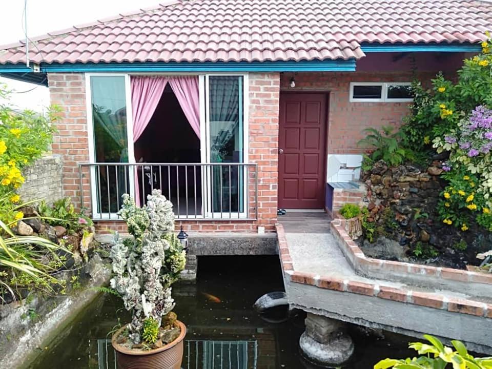 Afbeelding uit fotogalerij van Homestay Syams in Kampong Kubang Bemban