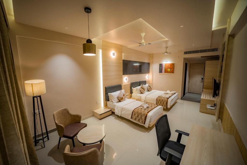 Kyriad Prestige Ilkal - Семейная комната