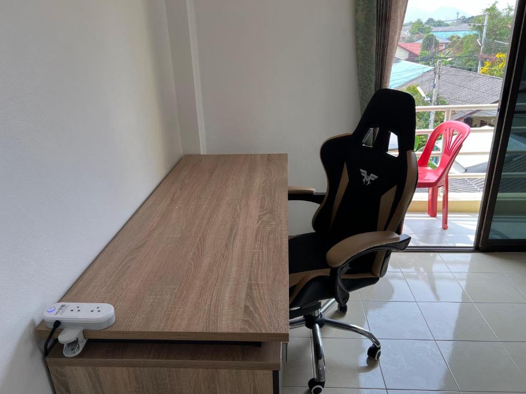 Workspace evidence from Rose Garden Guest House Soi 88 Hua Hin