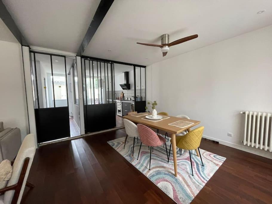 Fotografie z fotogalerie ubytování Charmante maison de ville à deux pas de la mer ! v destinaci Saint-Georges-de-Didonne