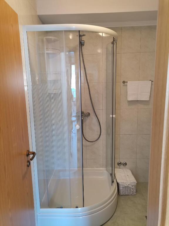 Apartments and Rooms Maritimo - 16