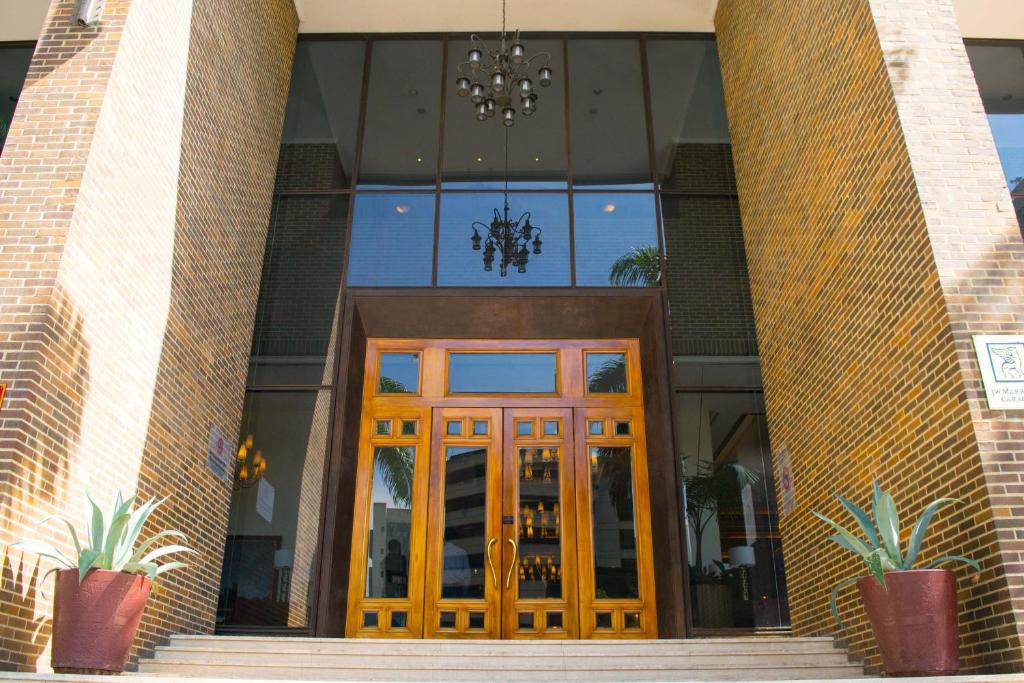 Hoteles de lujo en Caracas, mejor valorados 437841933