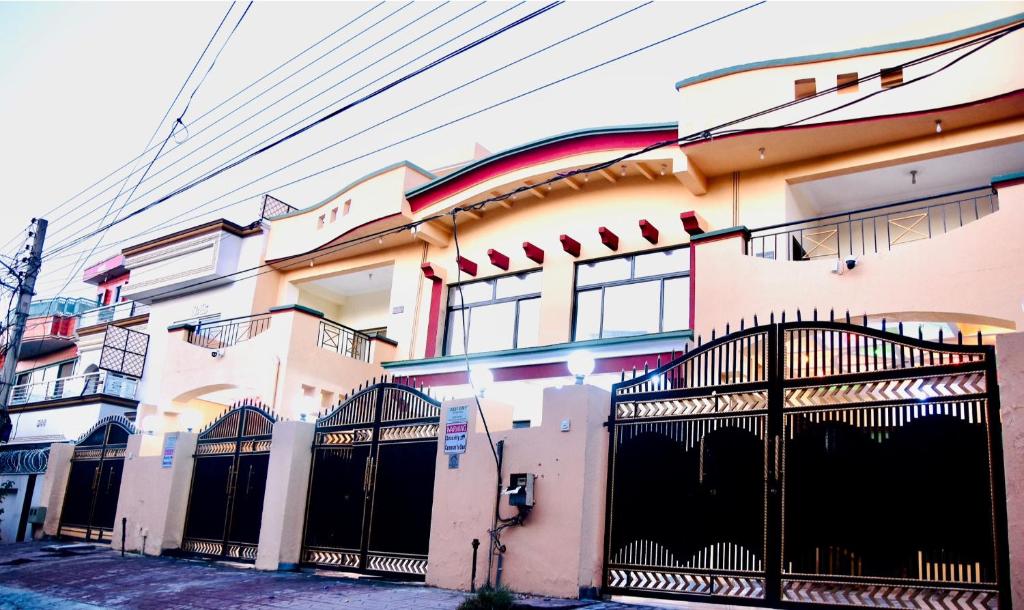 Tony asga apartments - Near Bharia town - Near Islamabad airport - Housity