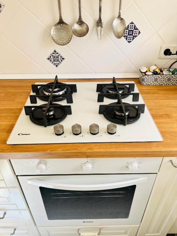 Kuchyň nebo kuchyňský kout v ubytování Bougain-casa
