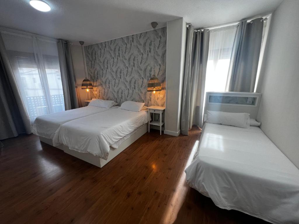 Hotel Plaza Mayor - Triple Room