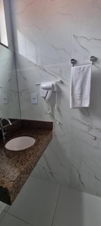 Pousada Litorânea - Habitación Triple Clásica