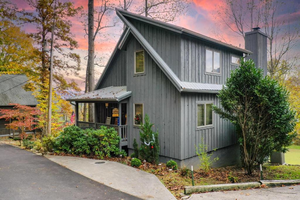 Laurel Lodge At Last, Townsend (updated prices 2024)