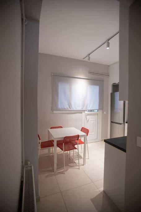 Acropolis Vibes Apartments - 9