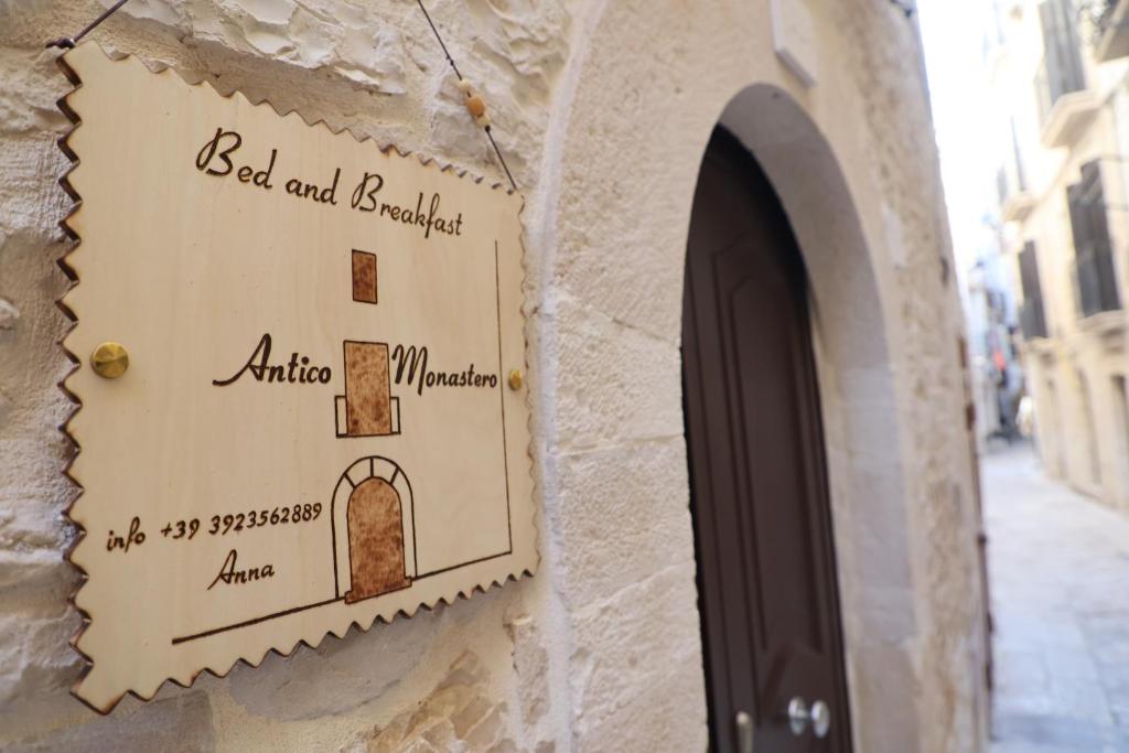 Certyfikat, podpis lub inny dokument wystawiony w obiekcie Antico Monastero