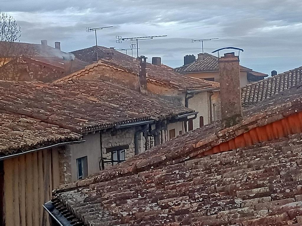 Fotografia z galérie ubytovania Maison paisible avec parking v destinácii Montpezat-de-Quercy