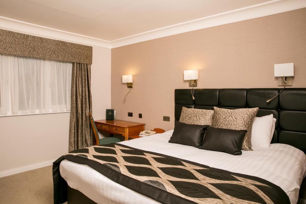 Lancaster House Hotel - 