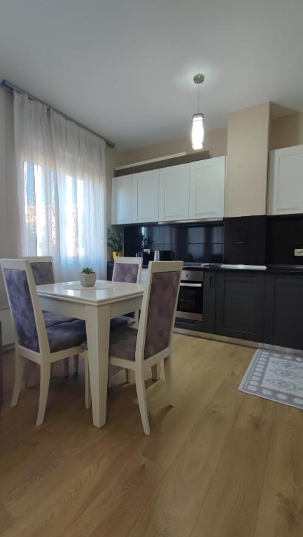 Tirana New Bazaar- Apartment no-1 - Imazhi 5