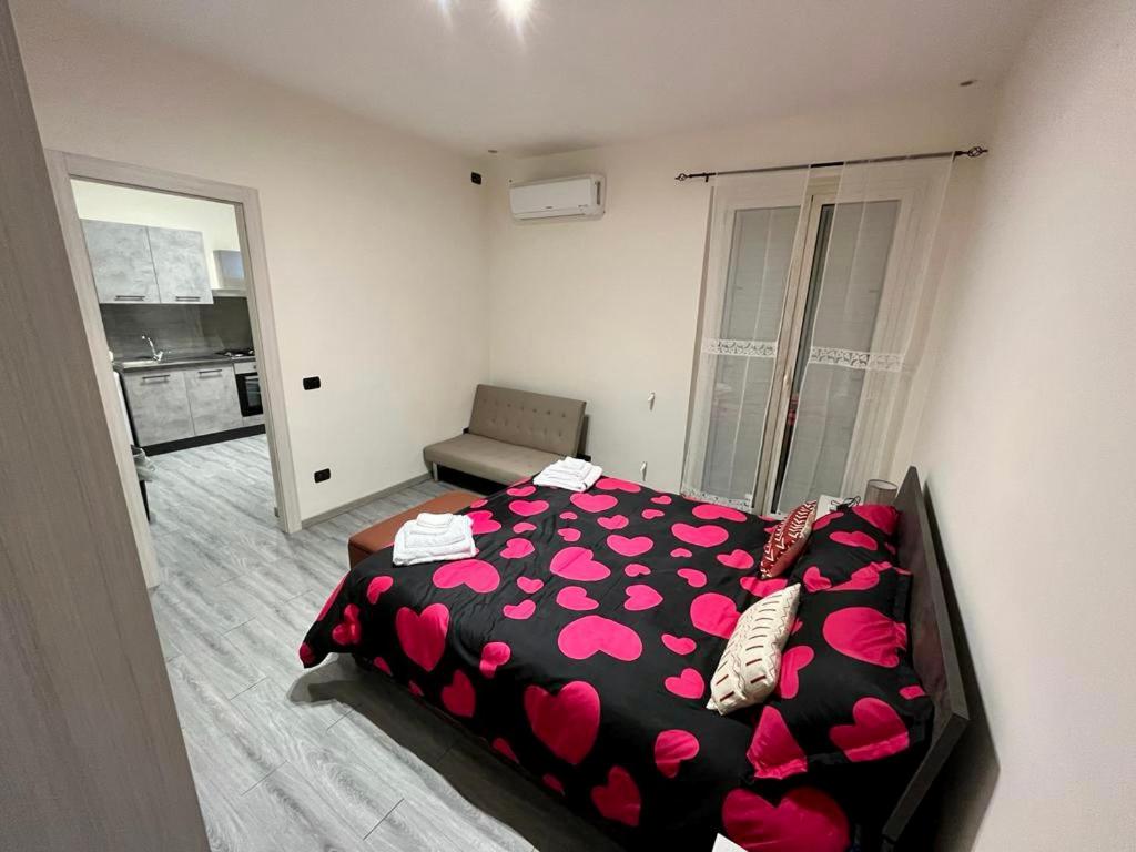KAM DELUXE Private Home & Rooms Vacancy - Chambre Reine Avec Balcon