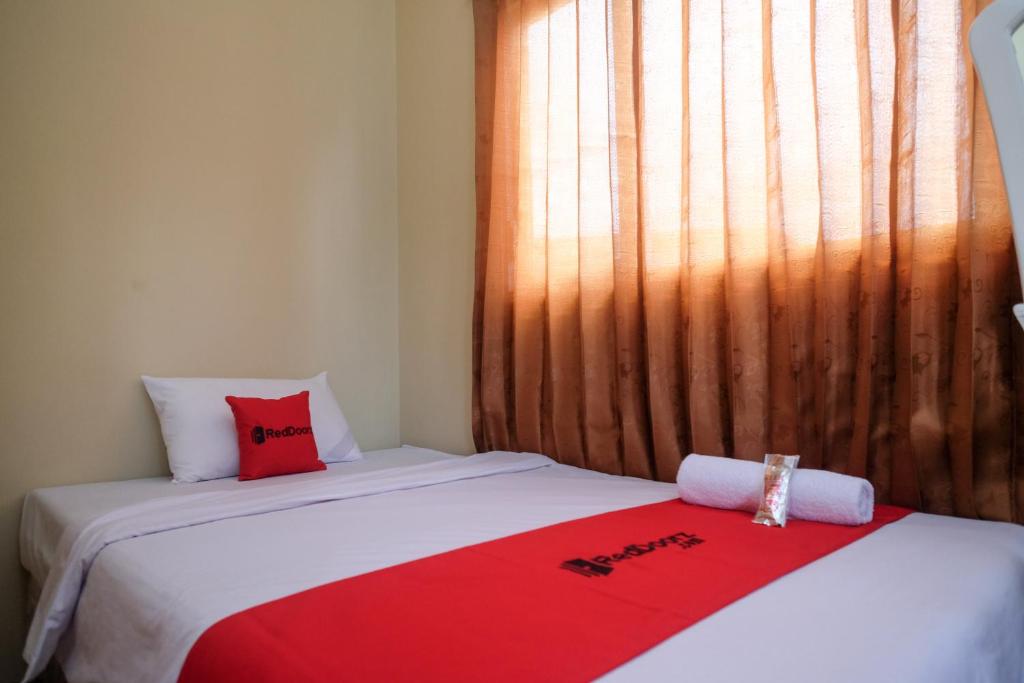 RedDoorz Syariah near Alun Alun Wonosobo 3 - Chambre Lits Jumeaux
