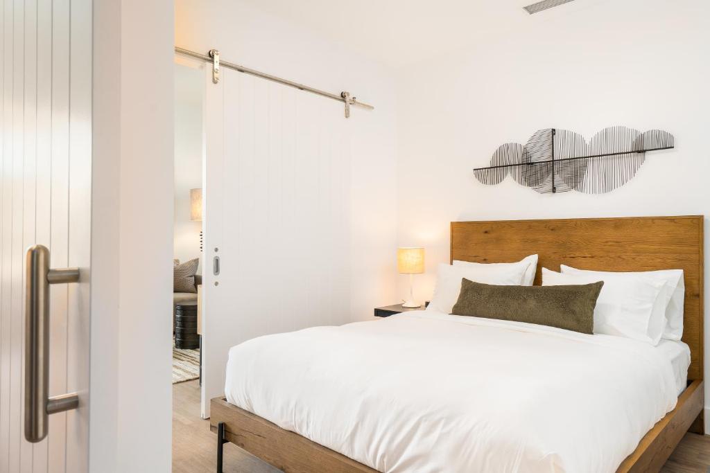 Mint House Menlo Park by Kasa photo