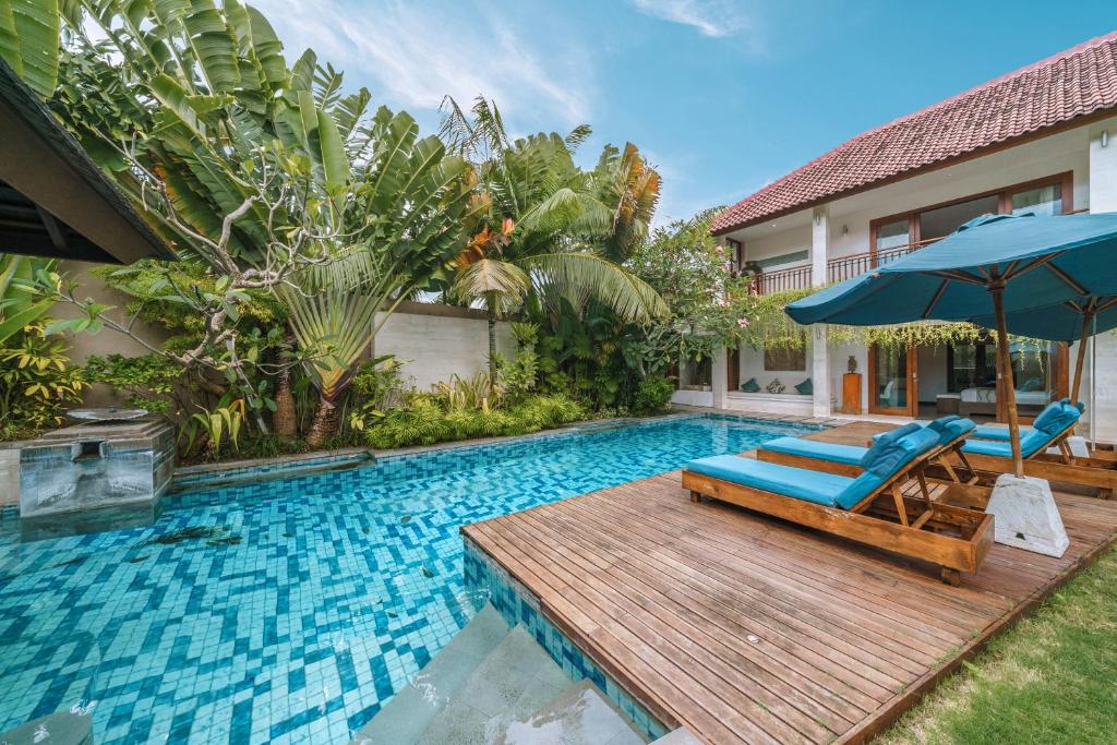 Villa Kajou: Spacious 4BD Villa in Seminyak Close to the Beach!