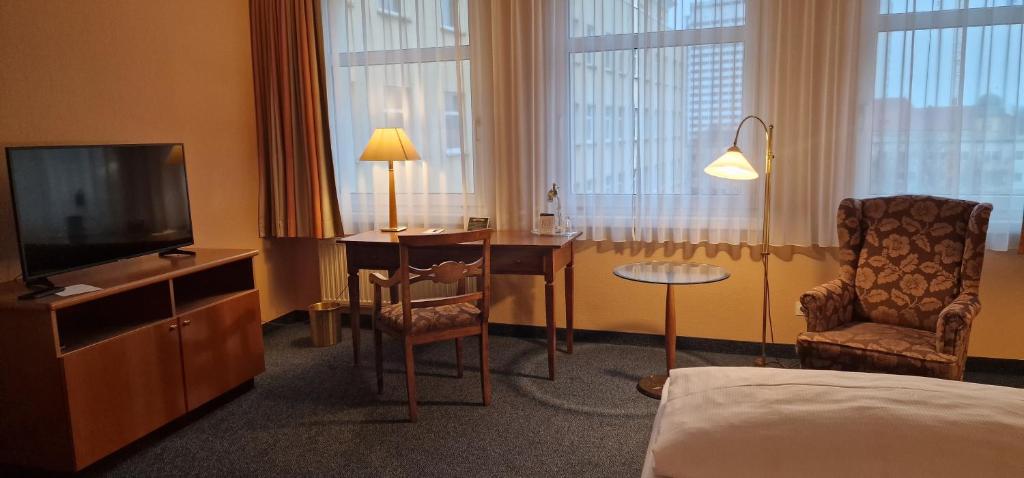 TV a/nebo společenská místnost v ubytování Hotel Ratswaage