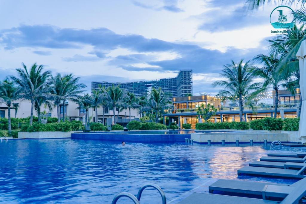 Bazén v ubytování Lumina Villas Cam Ranh, Bai Dai beach luxury resort villas nebo v jeho okolí