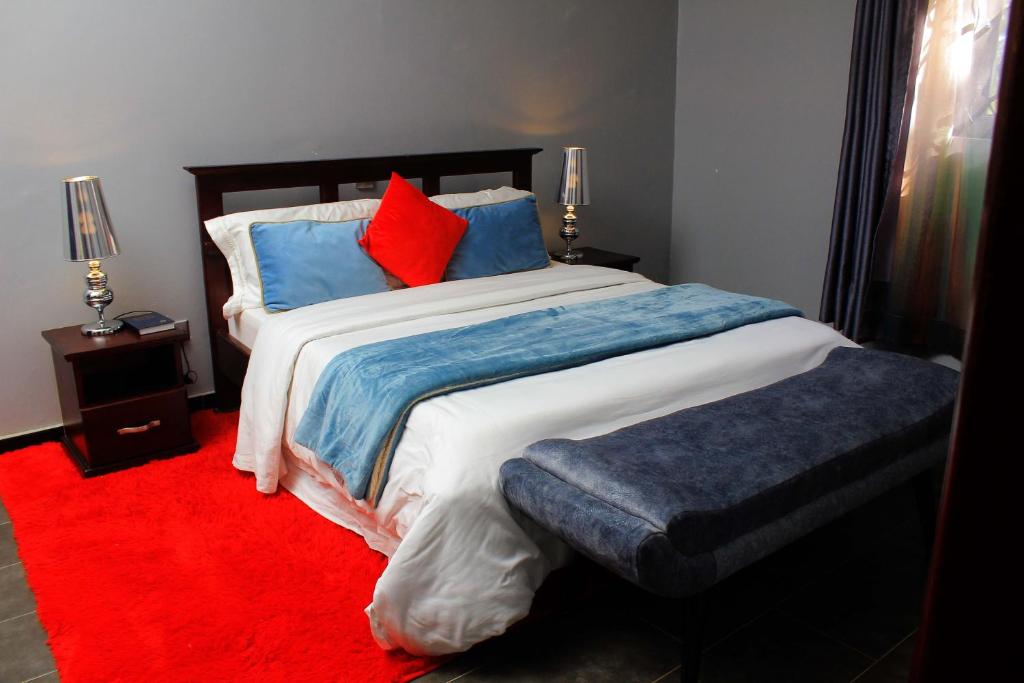 Gallery image of this property